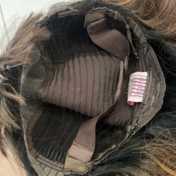 CSC Wig - Picture 6 of 7